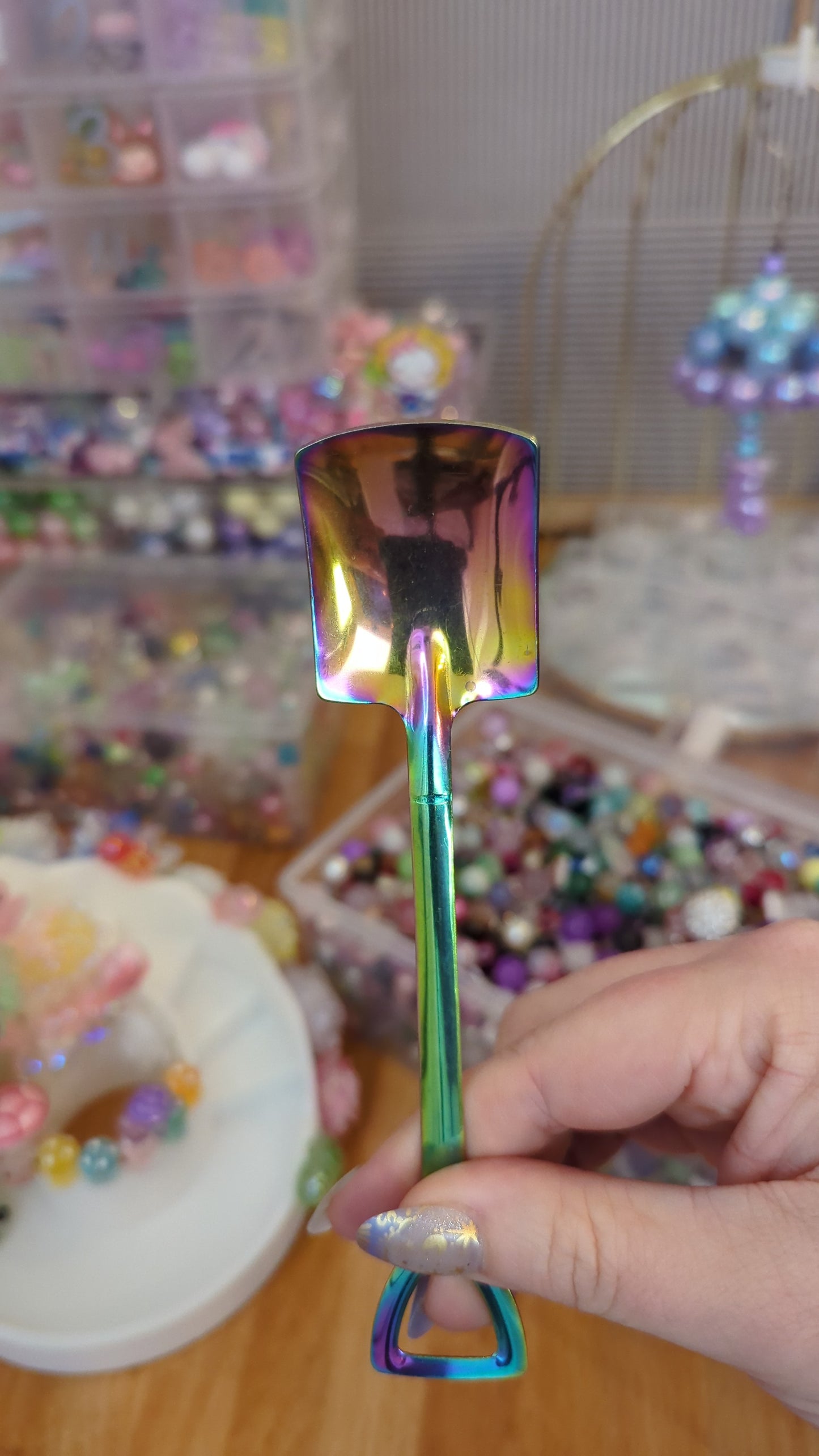 Lucky Bead Scoops